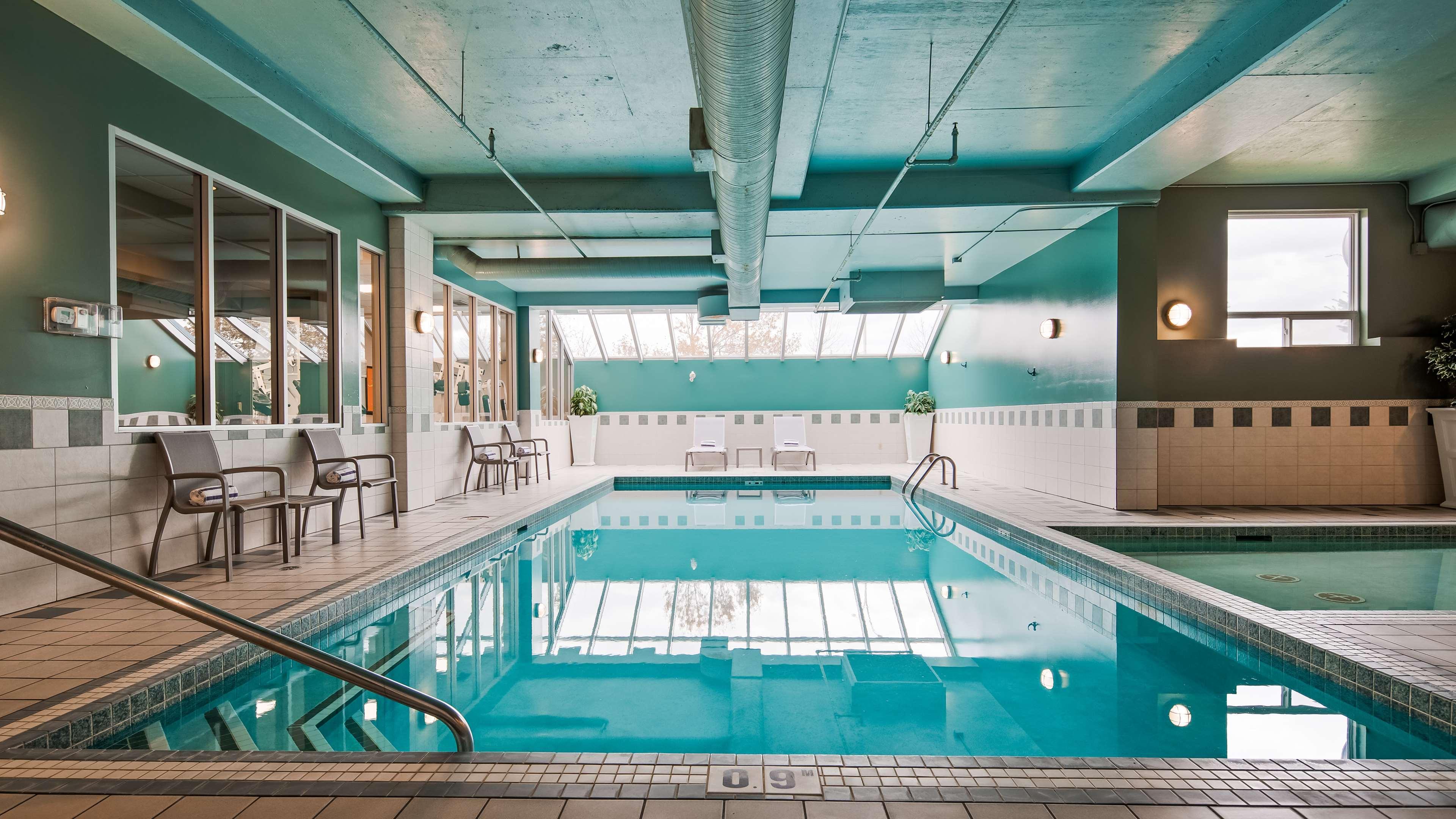 Best Western Plus Calgary Centre Inn Eksteriør bilde