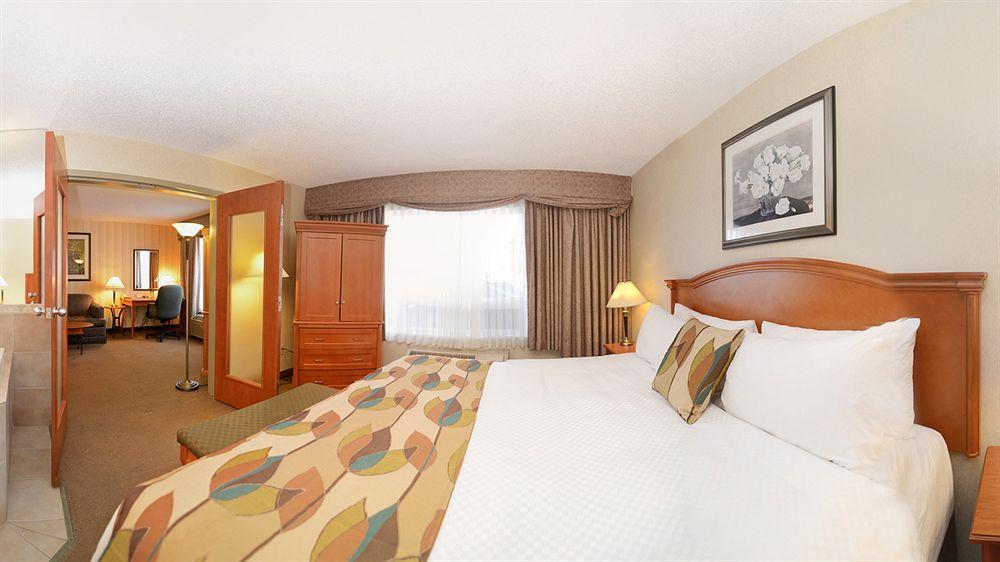 Best Western Plus Calgary Centre Inn Eksteriør bilde