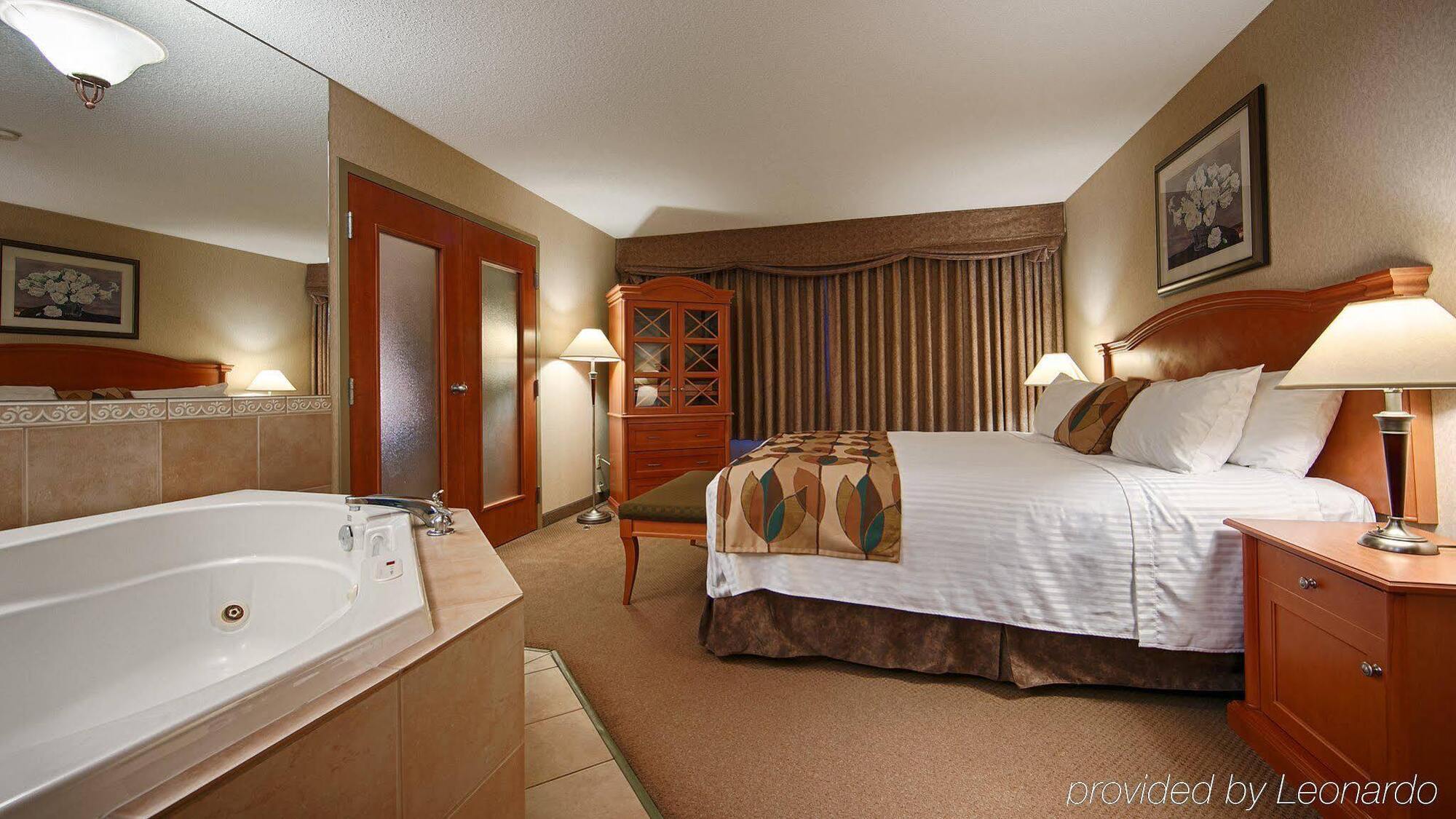 Best Western Plus Calgary Centre Inn Eksteriør bilde